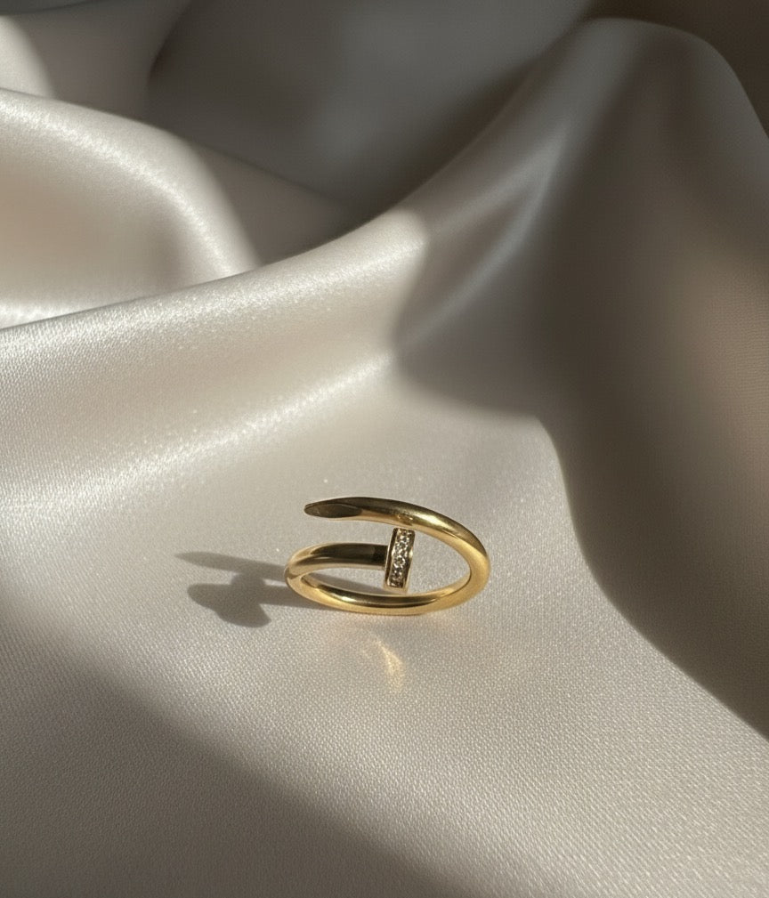 clou gold plated ring