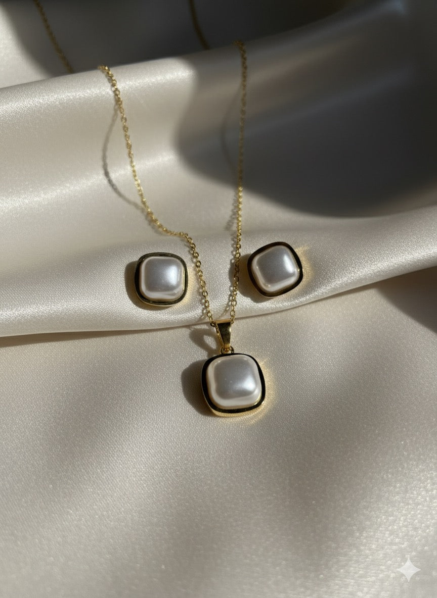 White luxe stone pendant with earrings
