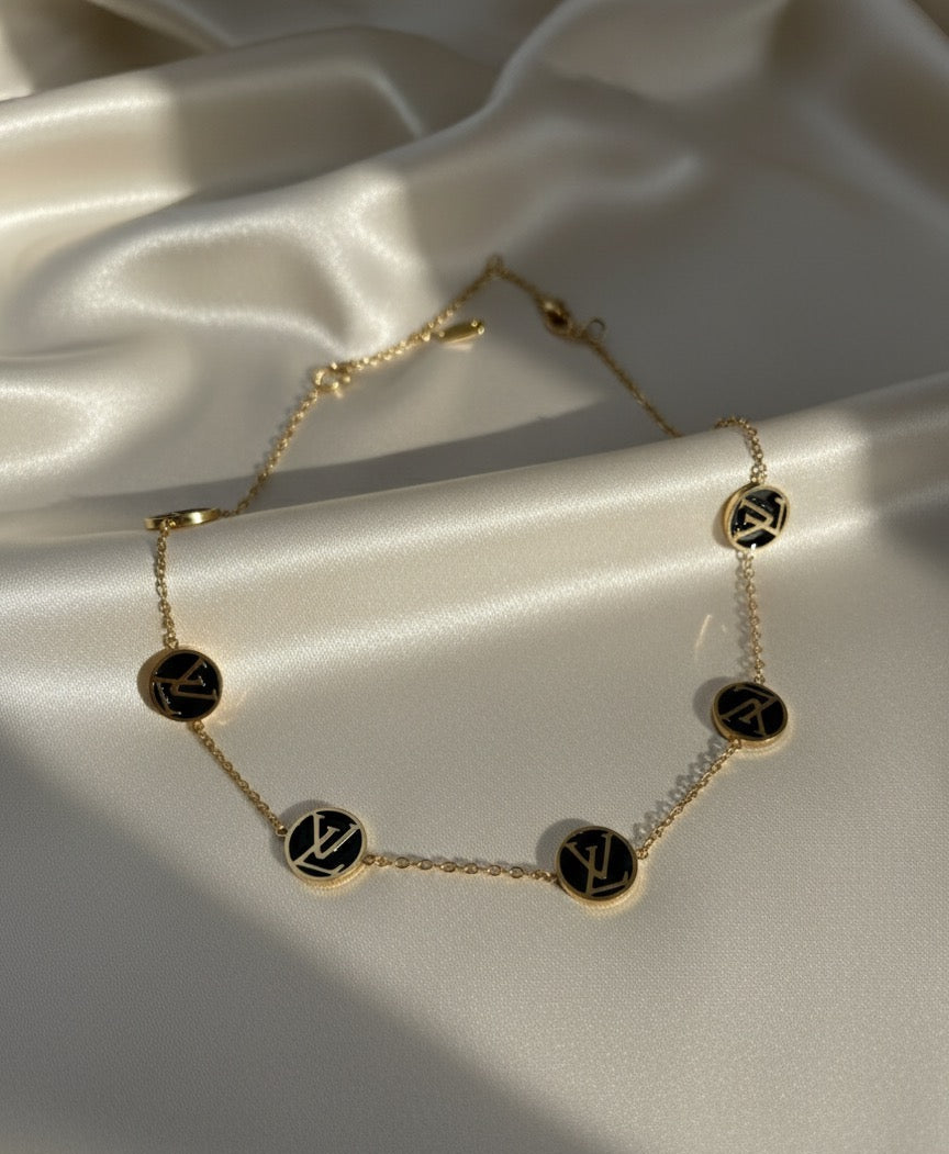 Black rose gold plated necklace