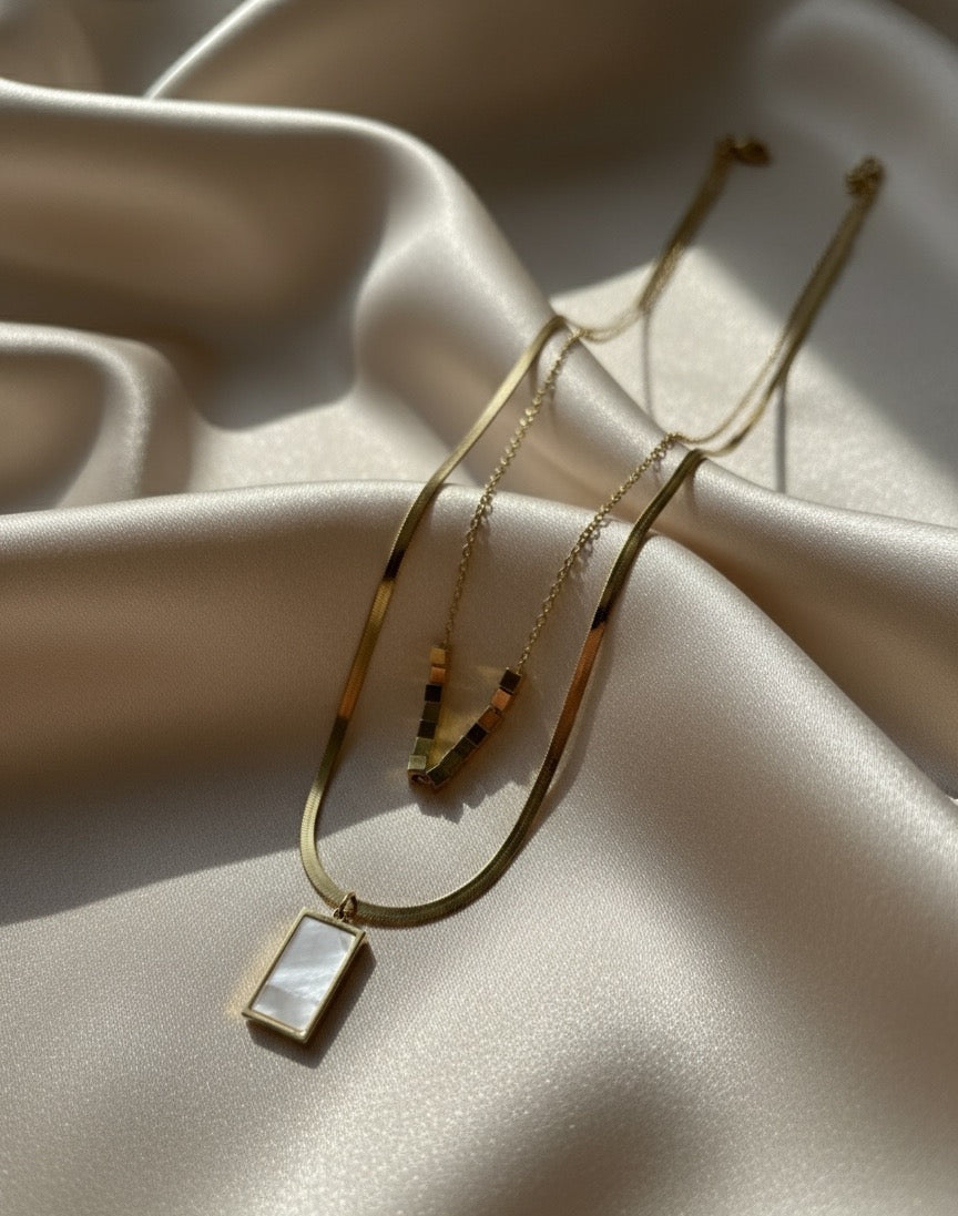 Amber double layer necklace