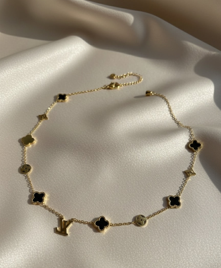 Lily gold plated necklace