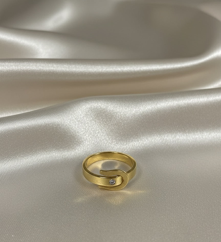 Gardenia gold plated ring